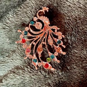 🦚 Gorgeous Peacock Brooch 🦚